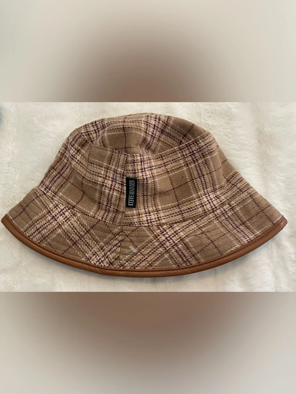 Steve Madden Bucket Hat OS Reversible Plaid camel leather Modern Streetwear
